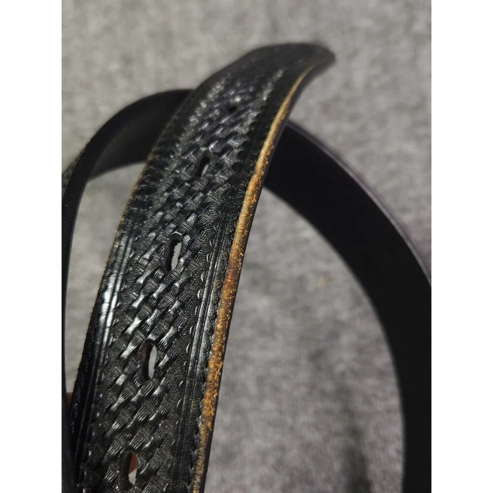 Men's 3D Conpany Brown Or Black Leather Western Belt with Decorative Concho 44